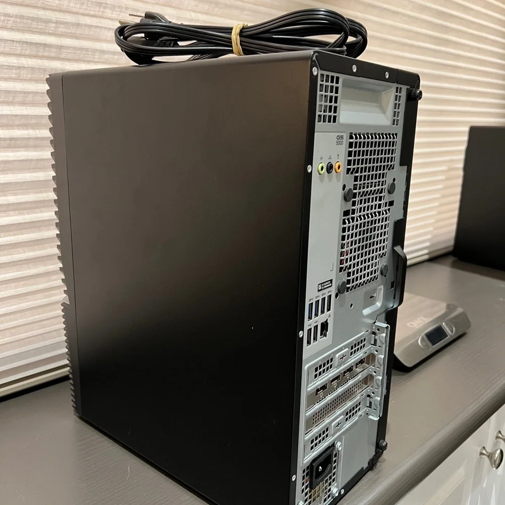 DELL G5 5000 Gaming DESKTOP D28M 500W Sky Bezel Chassis Black desktop computer